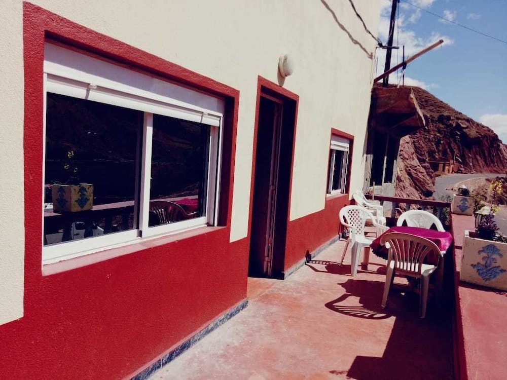 Triple Room, Mountain View photo 3