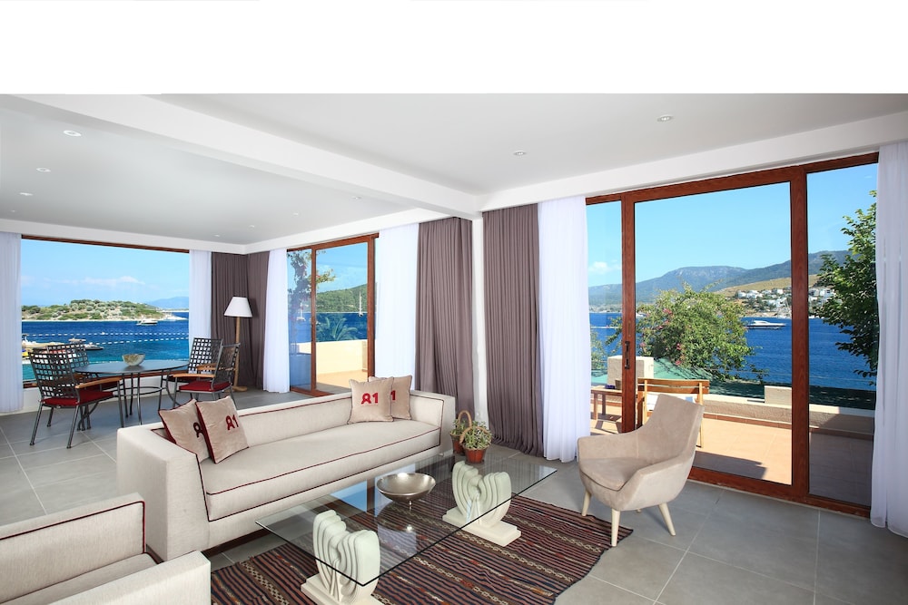 Suite 81 - Photo 7