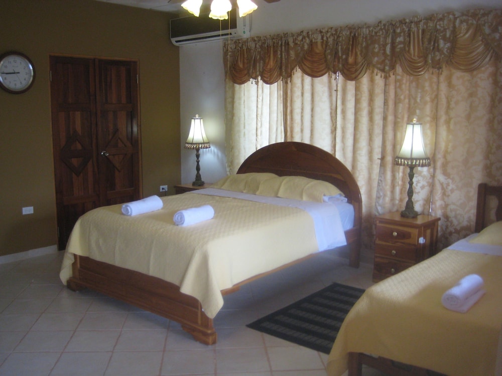 Standard Quadruple Room photo 3