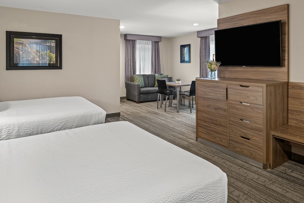 Deluxe Room - Photo 2