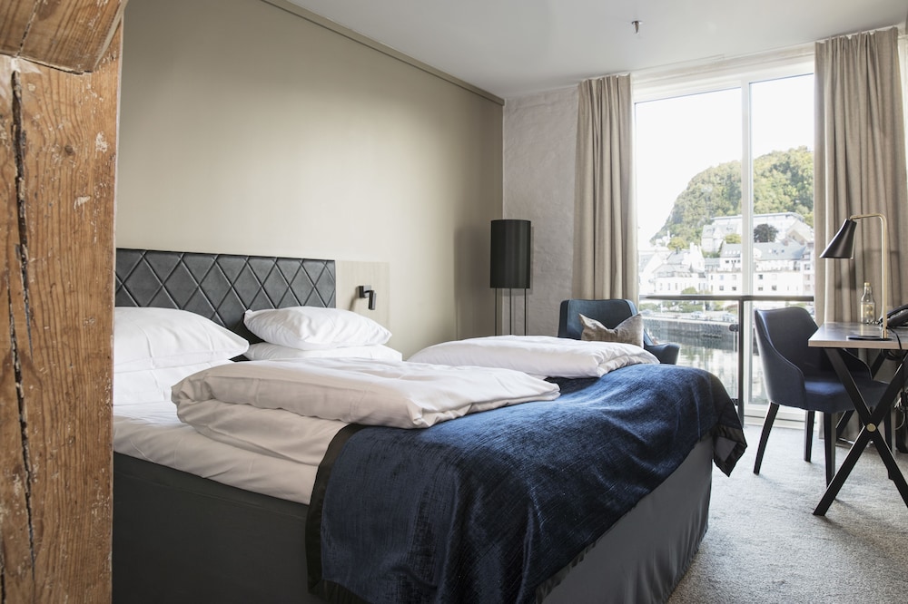 Standard Double Room, Sea View - Photo 2