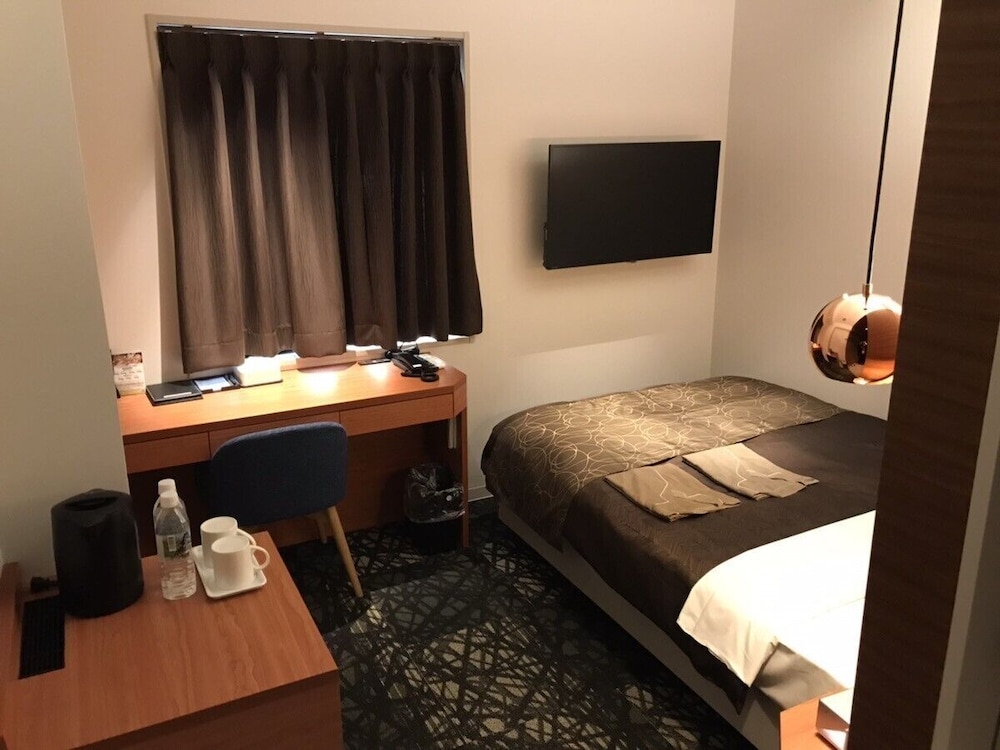 Economy Double Room, 1 Double Bed, Non Smoking - Photo 3