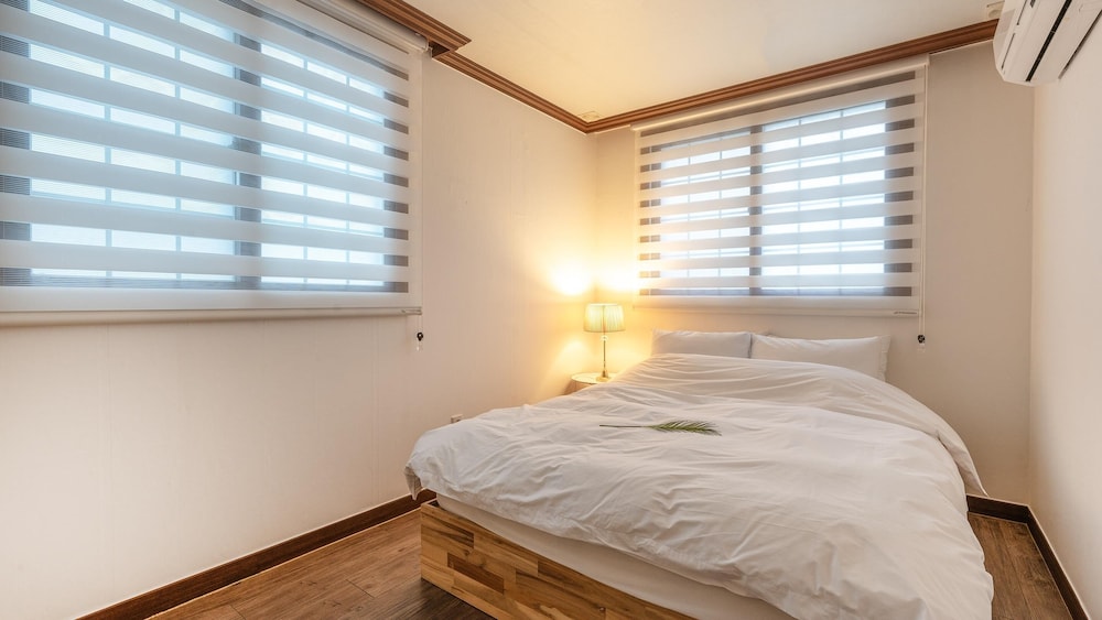 Basic Room, 2 Bedrooms (Room 301(Multiple layer,Pet,BBQ)) photo 2