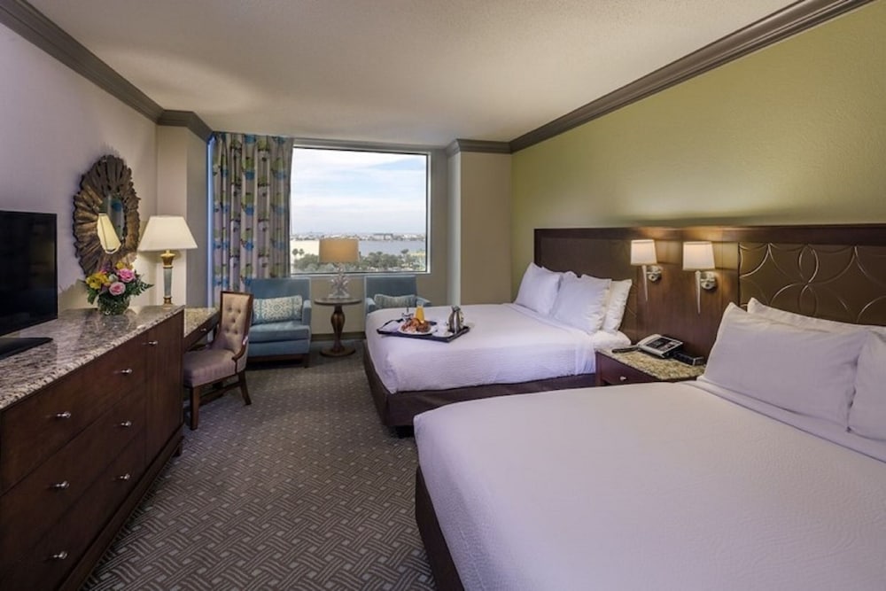 Double Room, Island View,  Wheel Chair Accessible - Photo 3