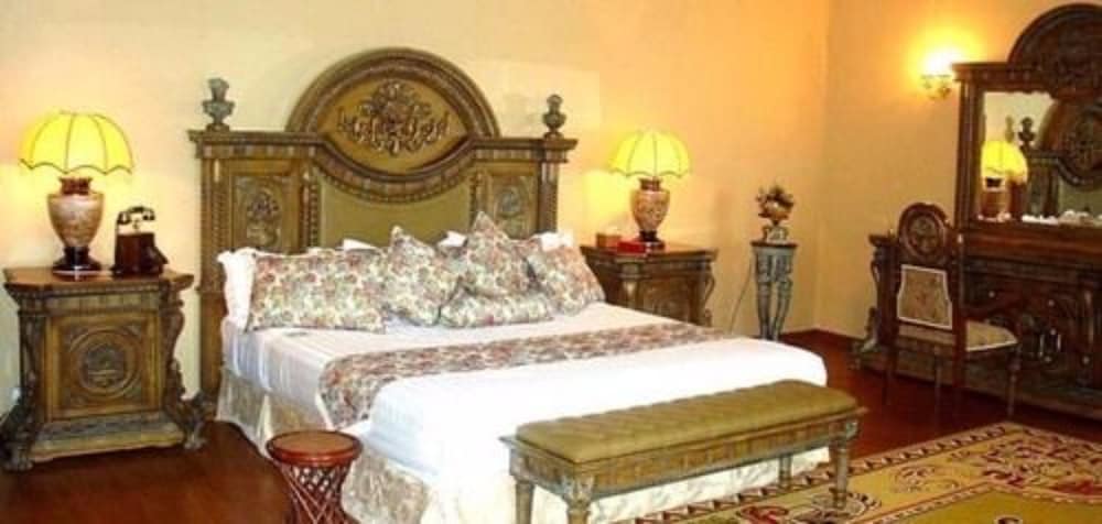 Presidential Suite photo 1