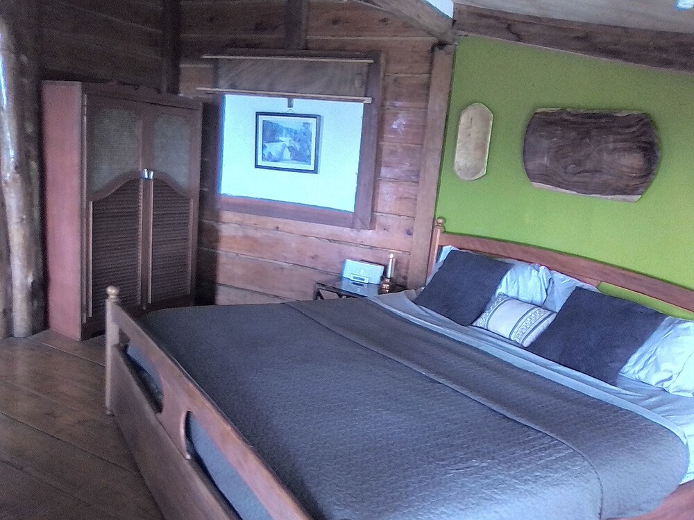 Family Cabin, 2 Bedrooms, Balcony, Mountain View photo 1