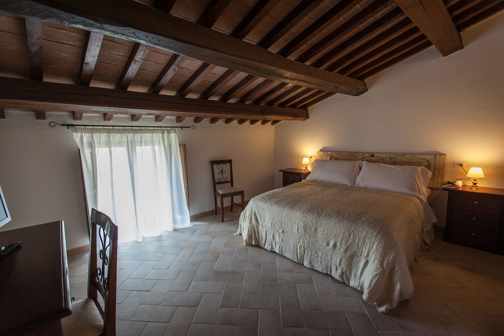 Double Or Twin Room photo 1