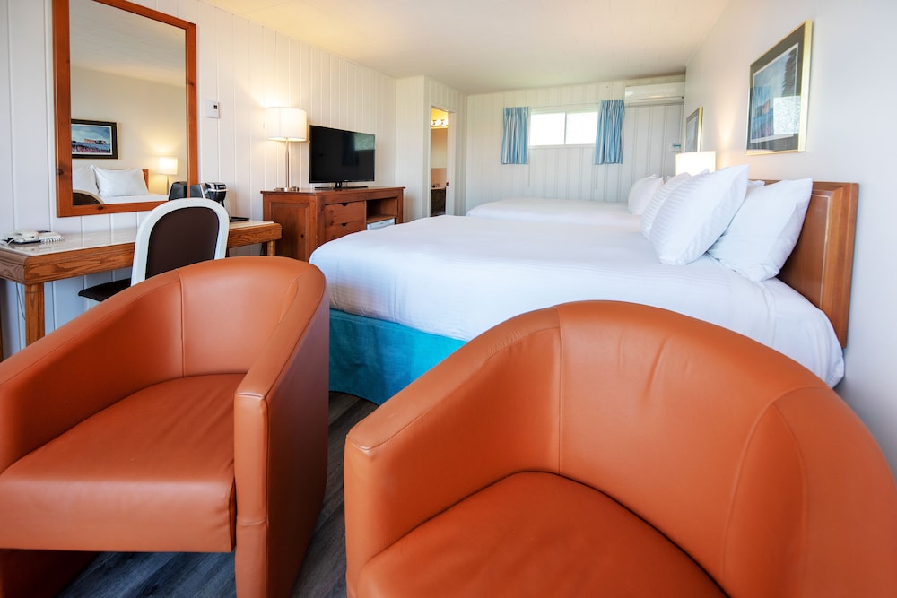 Classic Room, 2 Queen Beds (Percé Rock)