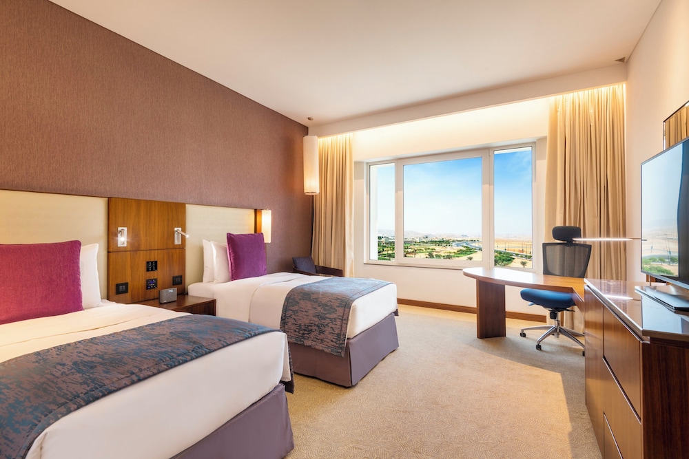 Standard Room, 2 Twin Beds, Mountain View photo 2