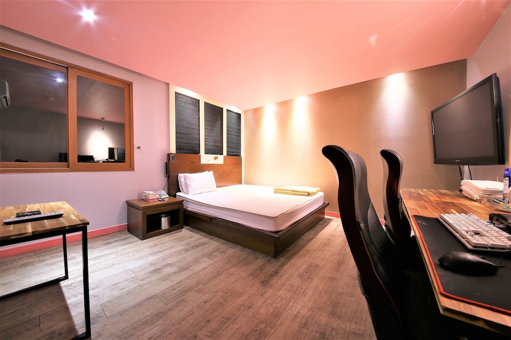 Business Double Room