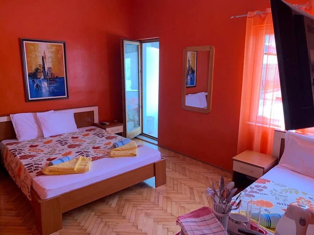 Basic Room photo 1