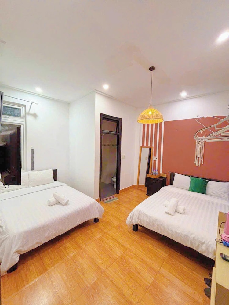 Basic Quadruple Room