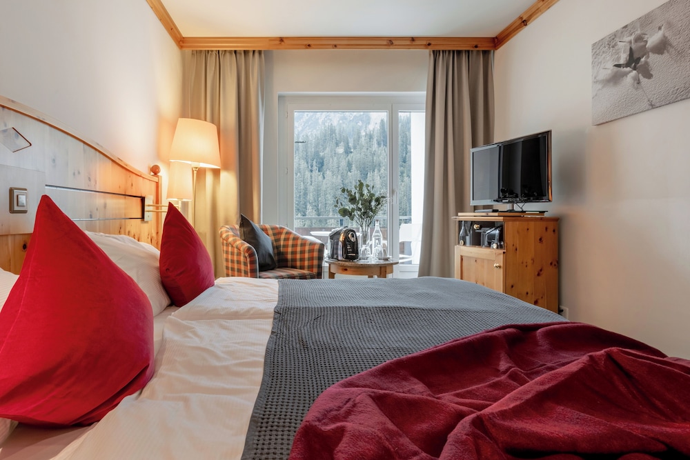 Deluxe Double Room photo 2