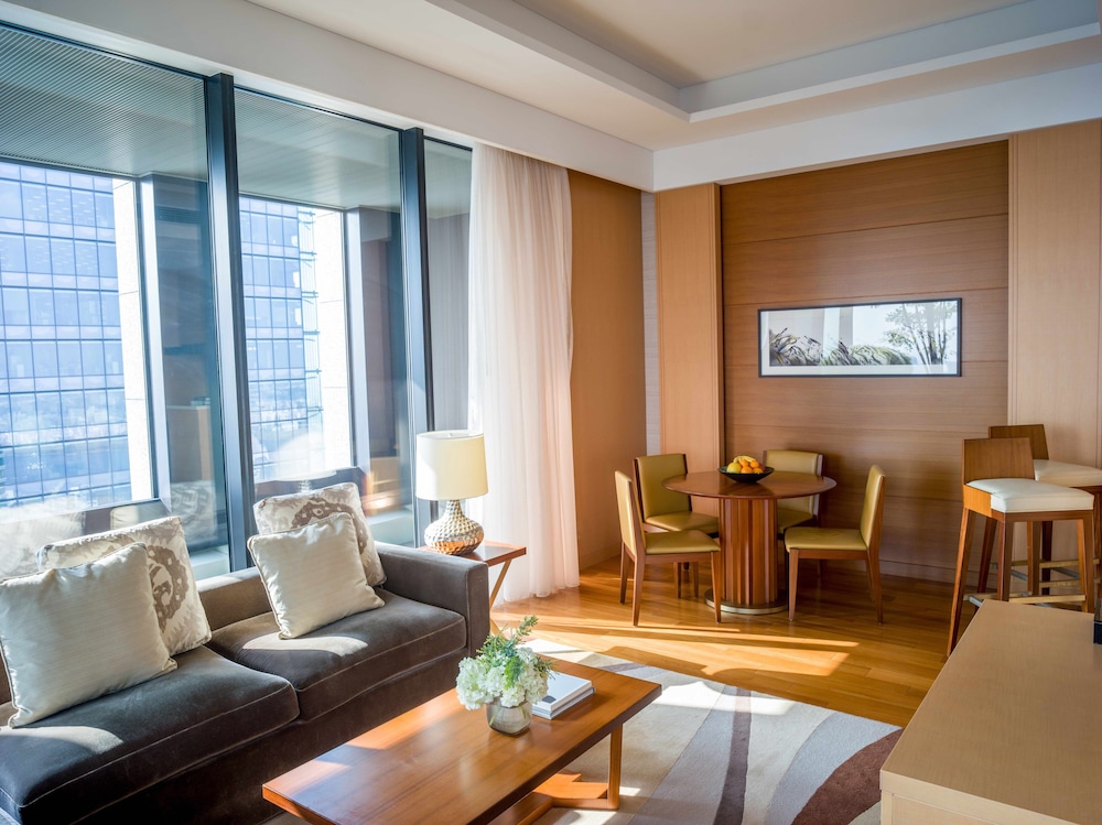 Two Bedroom (Non Smoking), -1Th Floor