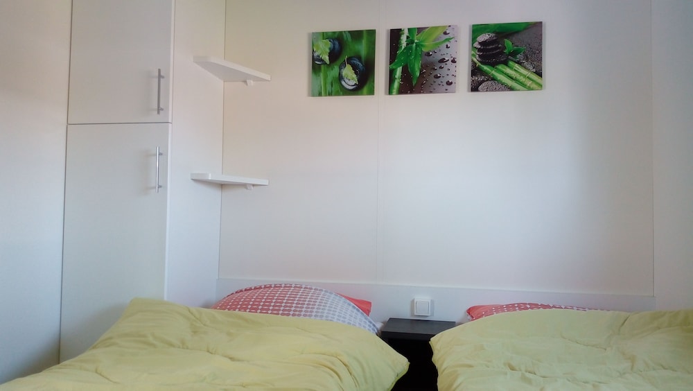 Mobile Home, 2 Bedrooms (TAOS 4 persons) photo 1