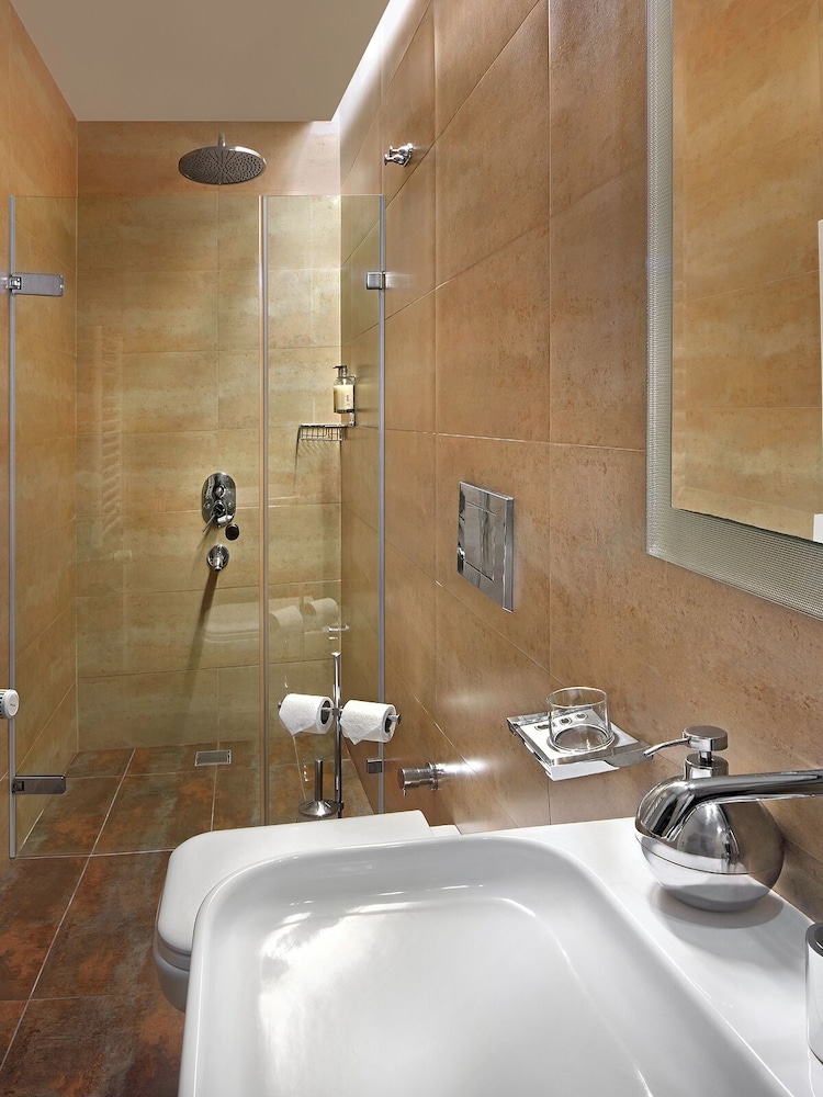 Superior Condo, Multiple Beds, Sea View, Sea Facing photo 2