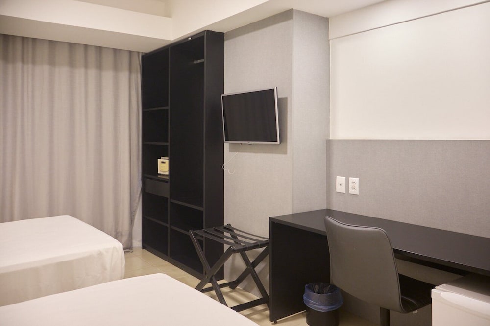 Basic Apartment photo 3