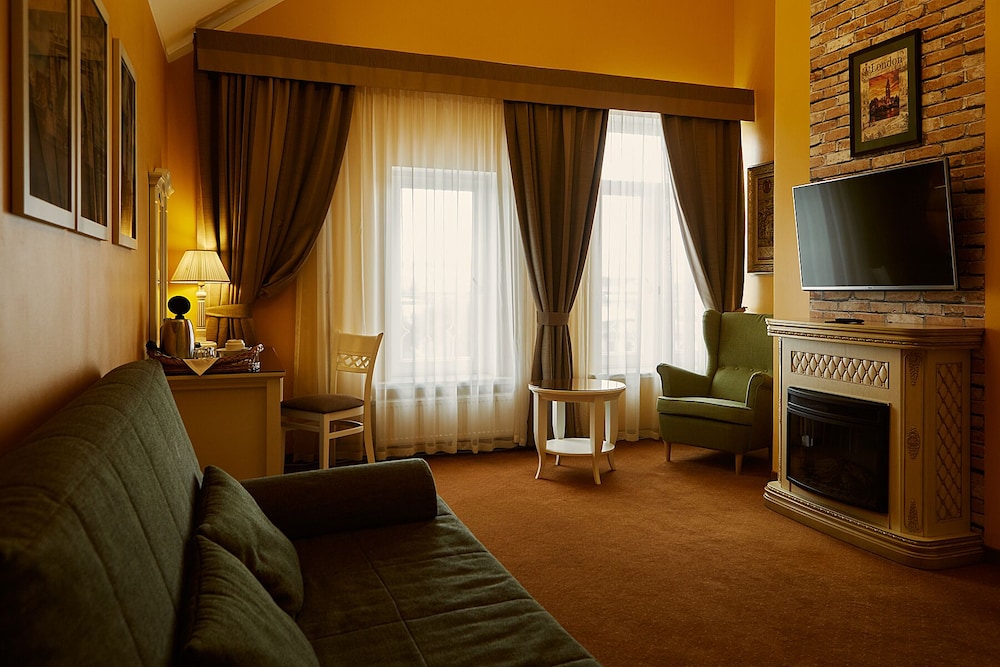 Suite, 1 Bedroom photo 3