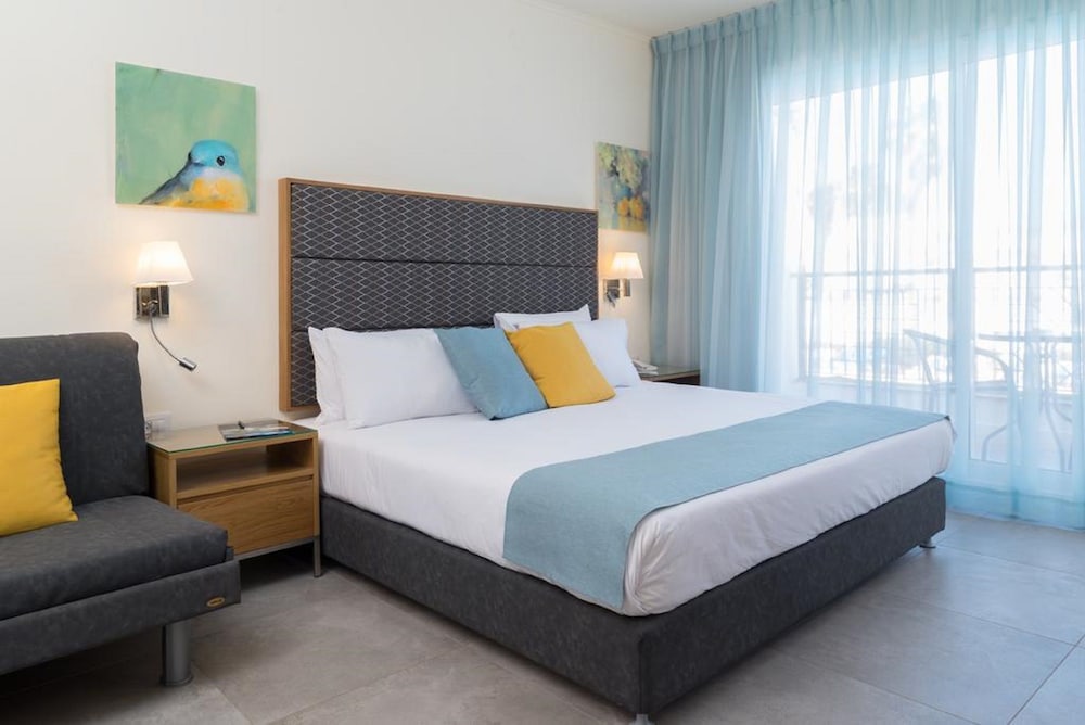 Standard Room photo 1