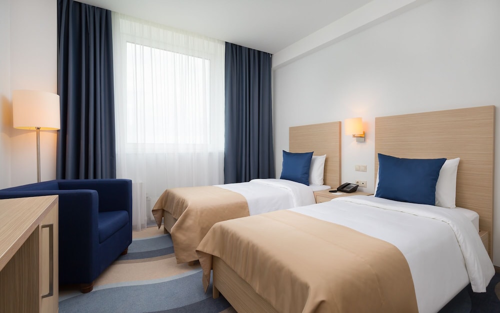 Standard Twin Room (SKY Building) photo 1