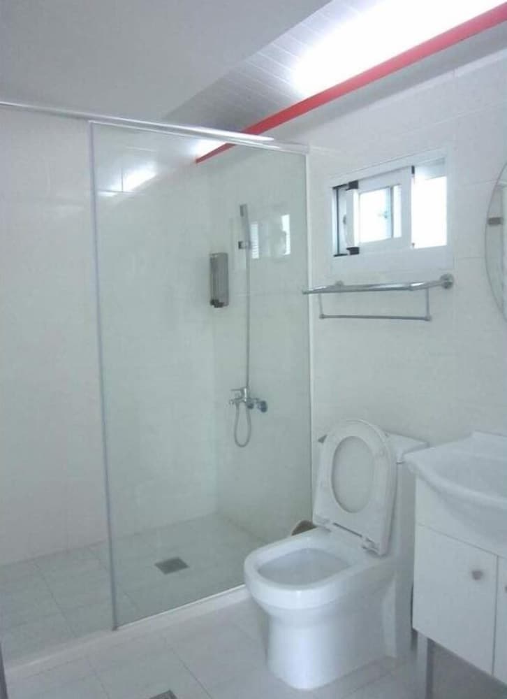 Senior Double Room photo 2