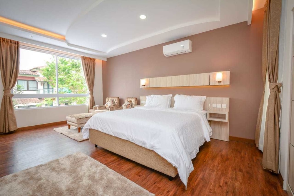 Villa, 4 Bedrooms, Non Smoking photo 1