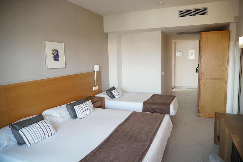 Triple Room (3 adultos) - Photo 1