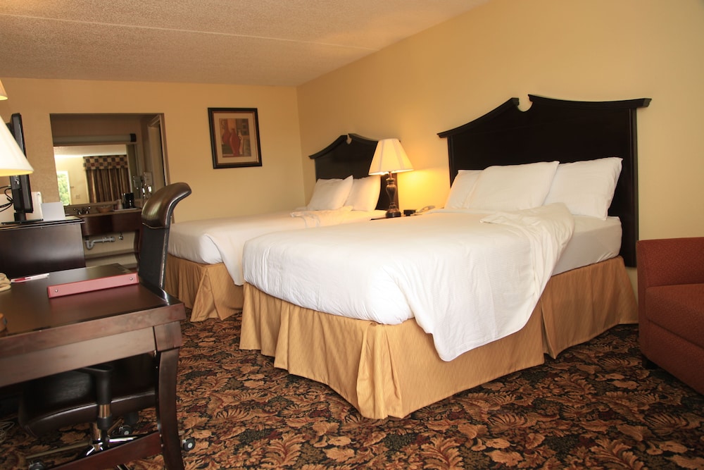 Room, 2 Double Beds photo 1