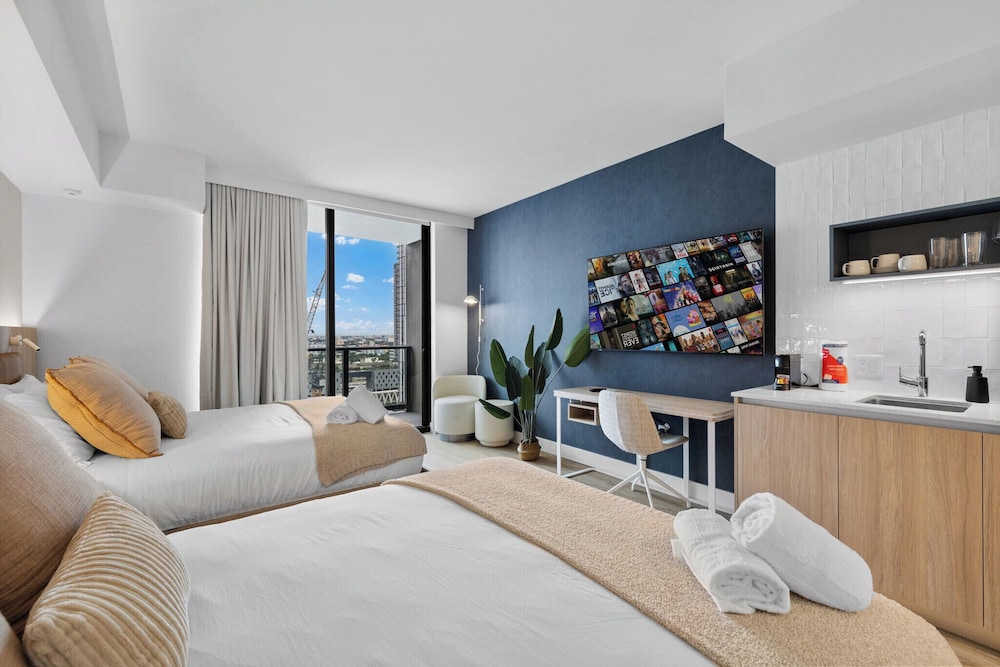 Luxury Studio Suite photo 1