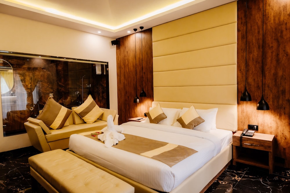 Luxury Studio Suite photo 1