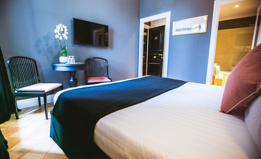 Basic Triple Room, Multiple Beds photo 1