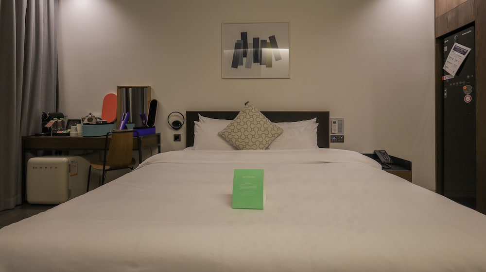 Junior Suite - Photo 1
