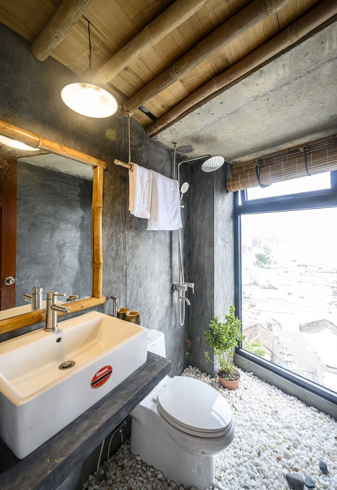 Standard Double Room - Photo 5