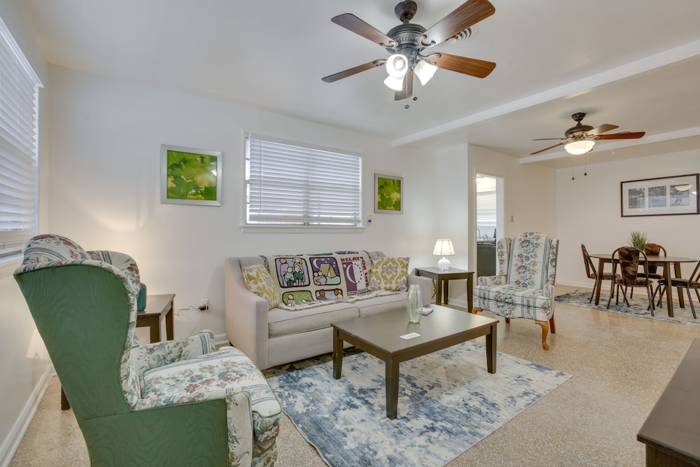 House (2 Bedrooms) photo 1