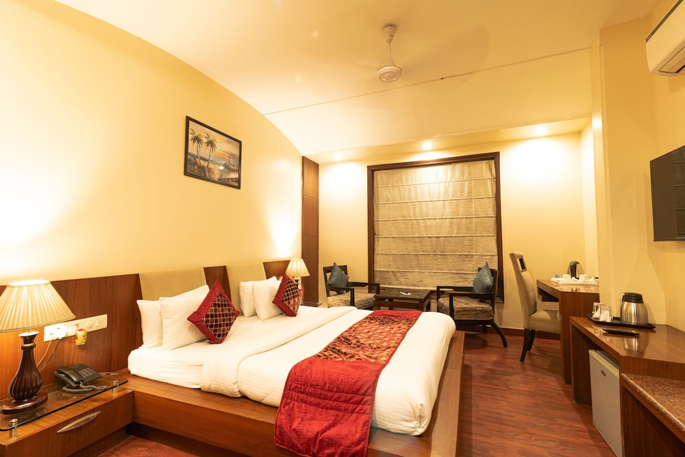 Deluxe Room - Photo 4