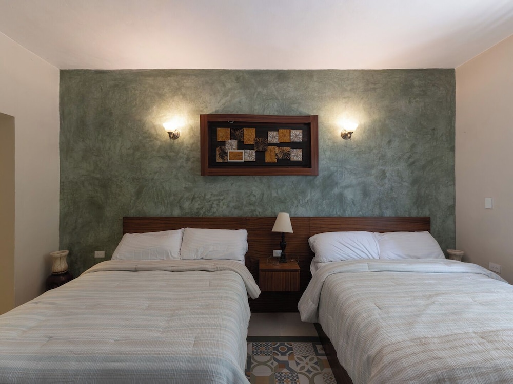 Comfort Quadruple Room, Park View