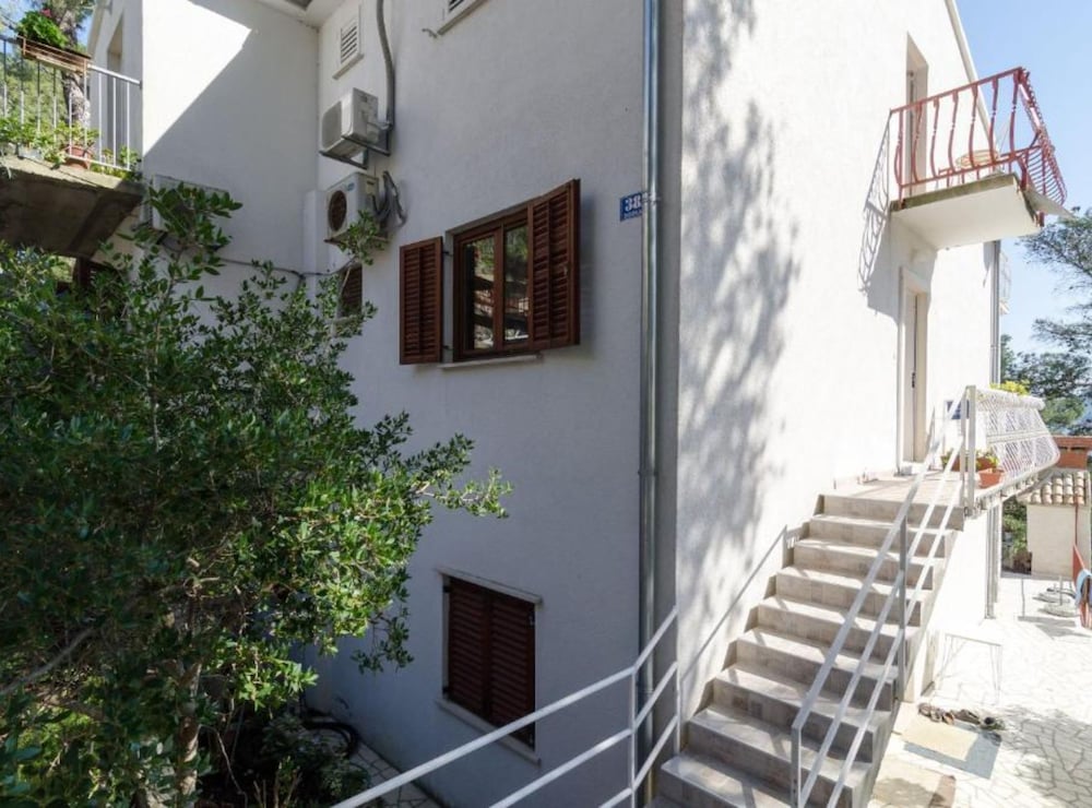 Double Room (Guest House Sobra 38 - Double Room 1) photo 1