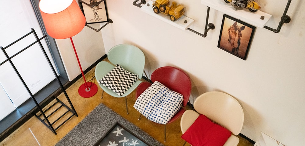 Duplex, 1 Bedroom (Red Pop / Orange Pop) - Photo 9