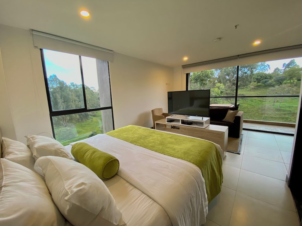 Deluxe Suite, Garden View photo 3