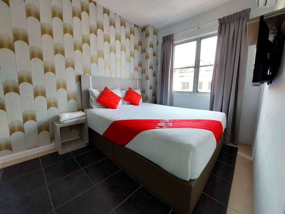 Deluxe Double Room - Photo 1