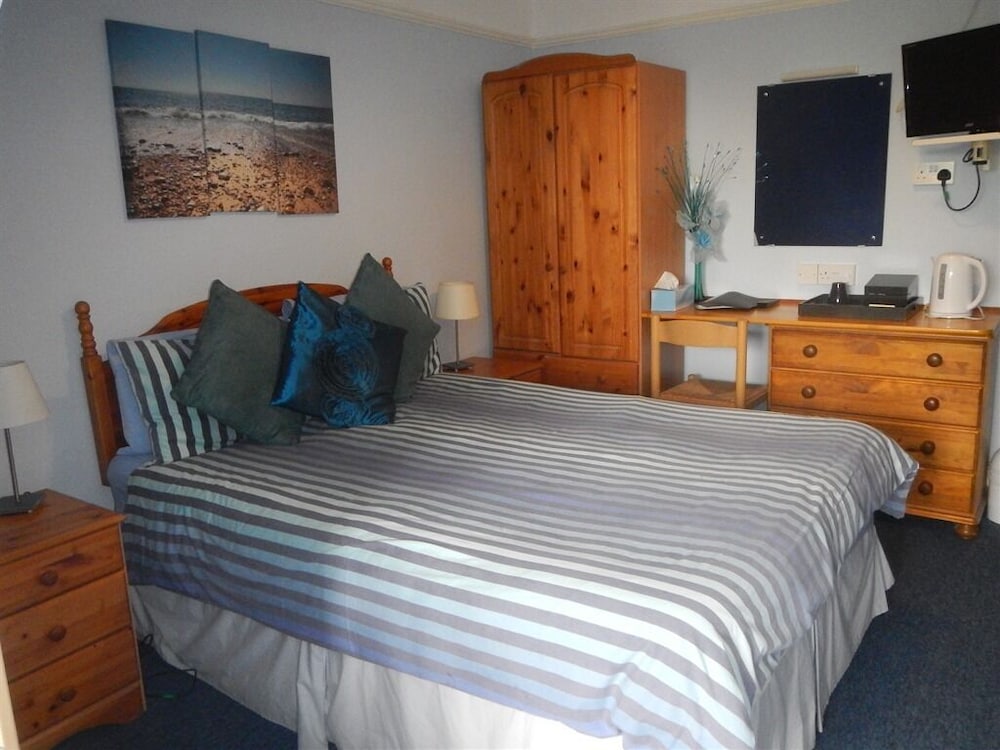 Family Room, Ensuite photo 1
