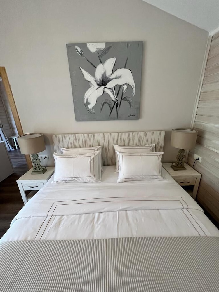 Deluxe Bungalow, 2 Bedrooms, Mountain View photo 1