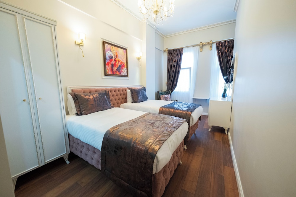 Deluxe Twin Room photo 1