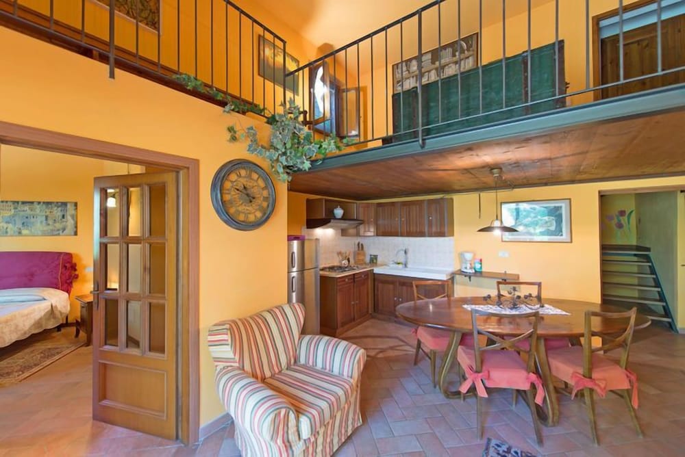 Panoramic Apartment, 2 Bedrooms (Visconti) photo 2