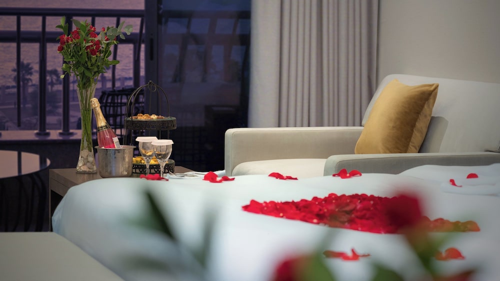 Bridal Suite - Photo 6