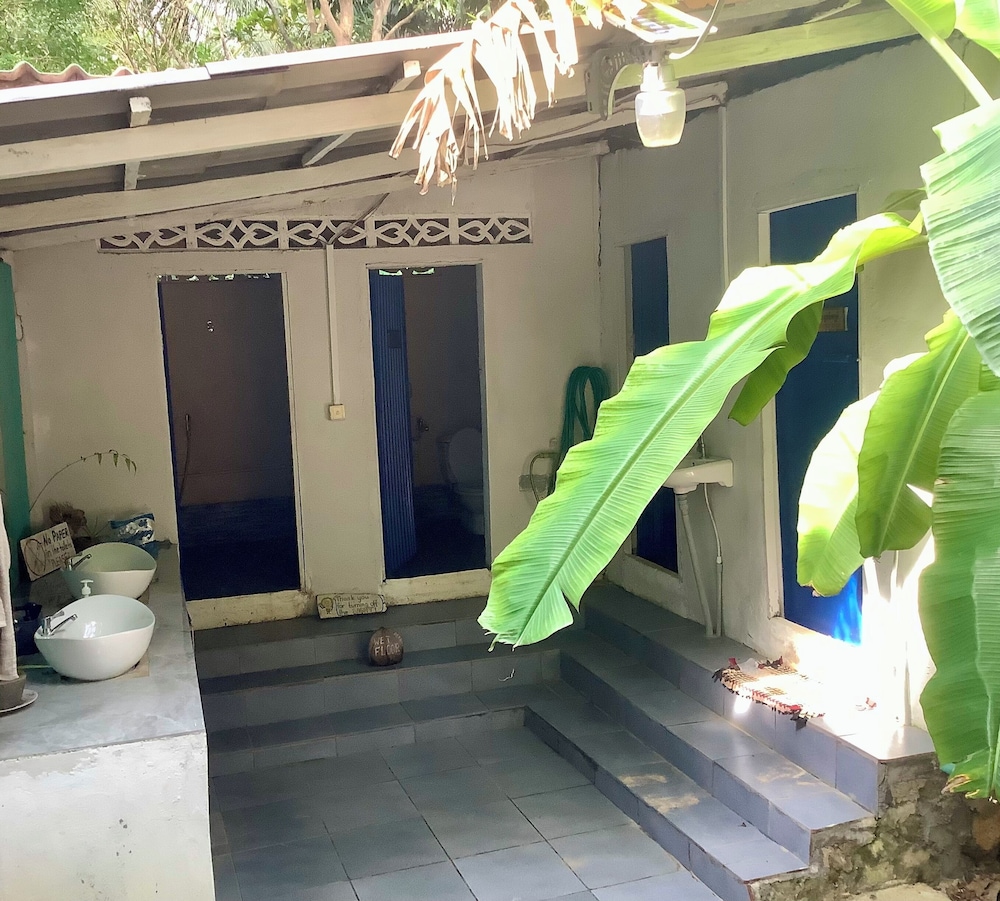 Basic Shared Dormitory photo 3