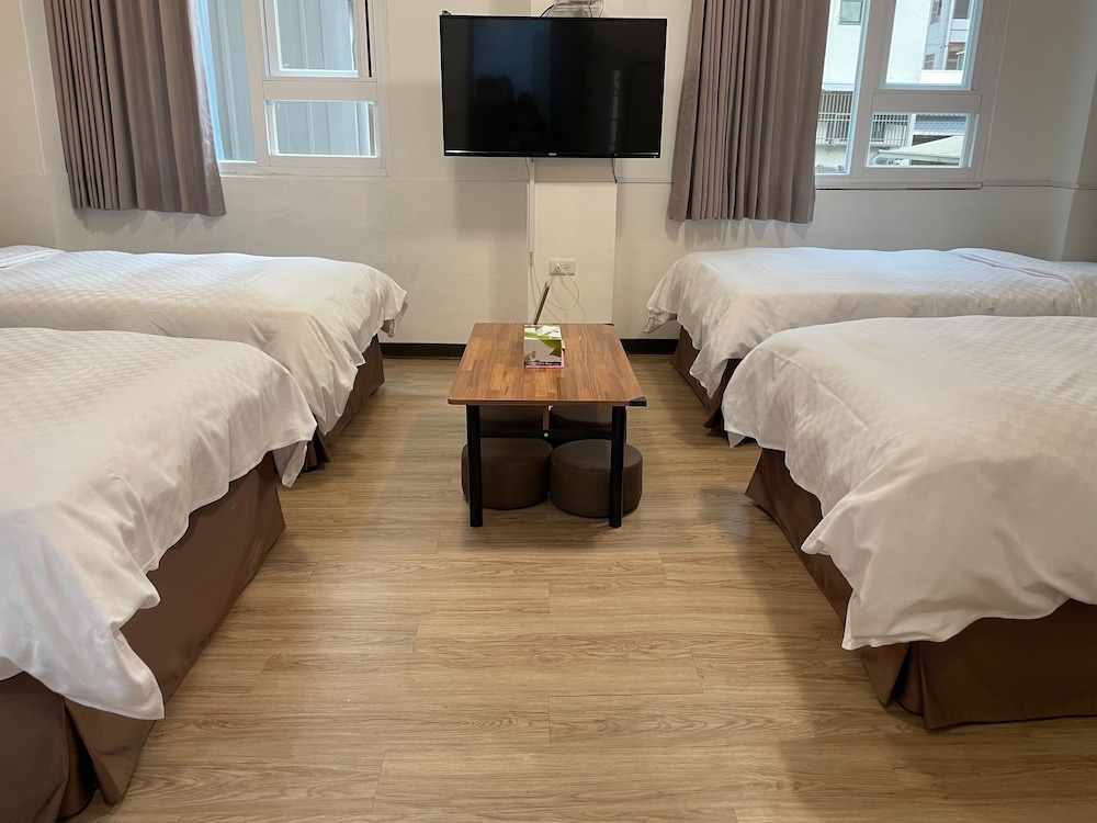 Elite Quadruple Room photo 3