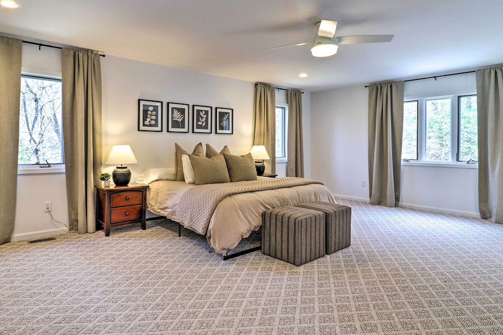 House (4 Bedrooms) photo 2