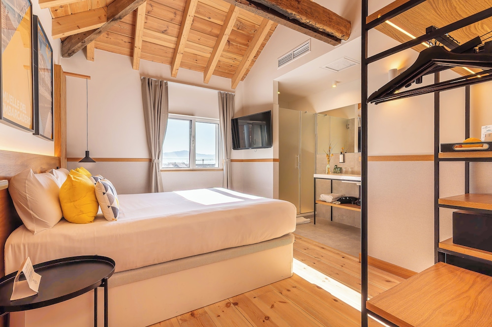Premier Double or Twin Room - Photo 2