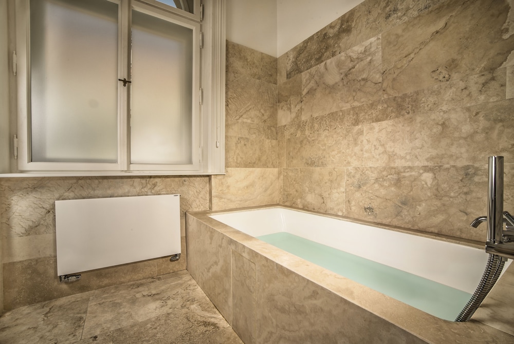 Luxury Double Room, 1 Bedroom, Corner